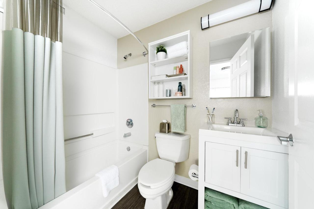 Intown Suites Extended Stay Select Houston Tx - Brookhollow Zewnętrze zdjęcie