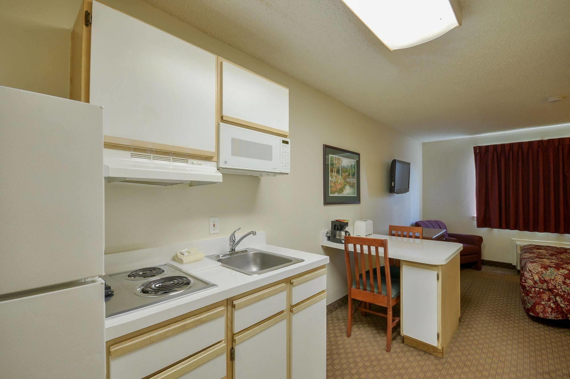 Intown Suites Extended Stay Select Houston Tx - Brookhollow Zewnętrze zdjęcie